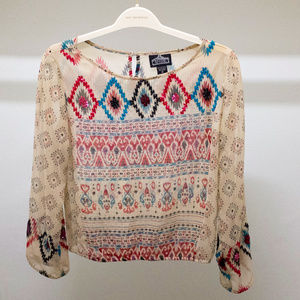 ✨Bohemian chic✨Sheer Beaded Blouse